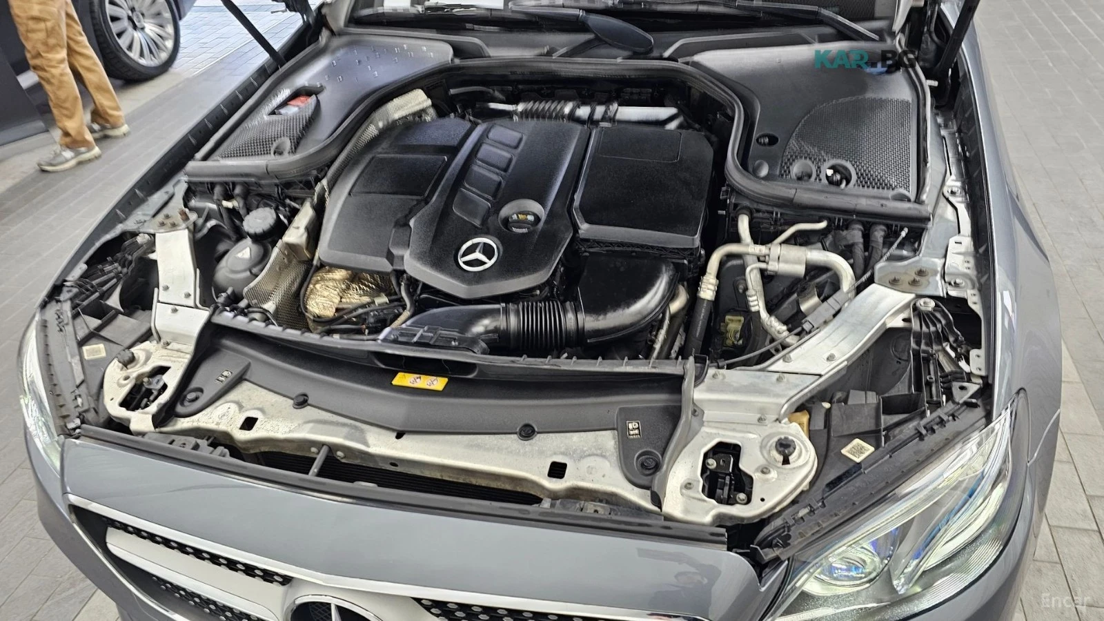 Mercedes-Benz E 220 AMG* DIGITAL* КАМЕРА* ПАМЕТ* ОБДУХВАНЕ* ПОДГРЕВ* , снимка 6 - Автомобили и джипове - 54792821