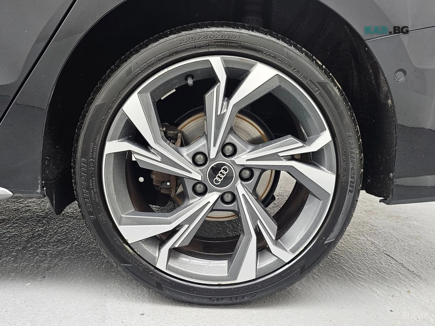 Audi A3 PREMIUM* 40TFSI* ПОДГРЕВ* KEYLESS* SUNROOF* , снимка 16 - Автомобили и джипове - 55009056