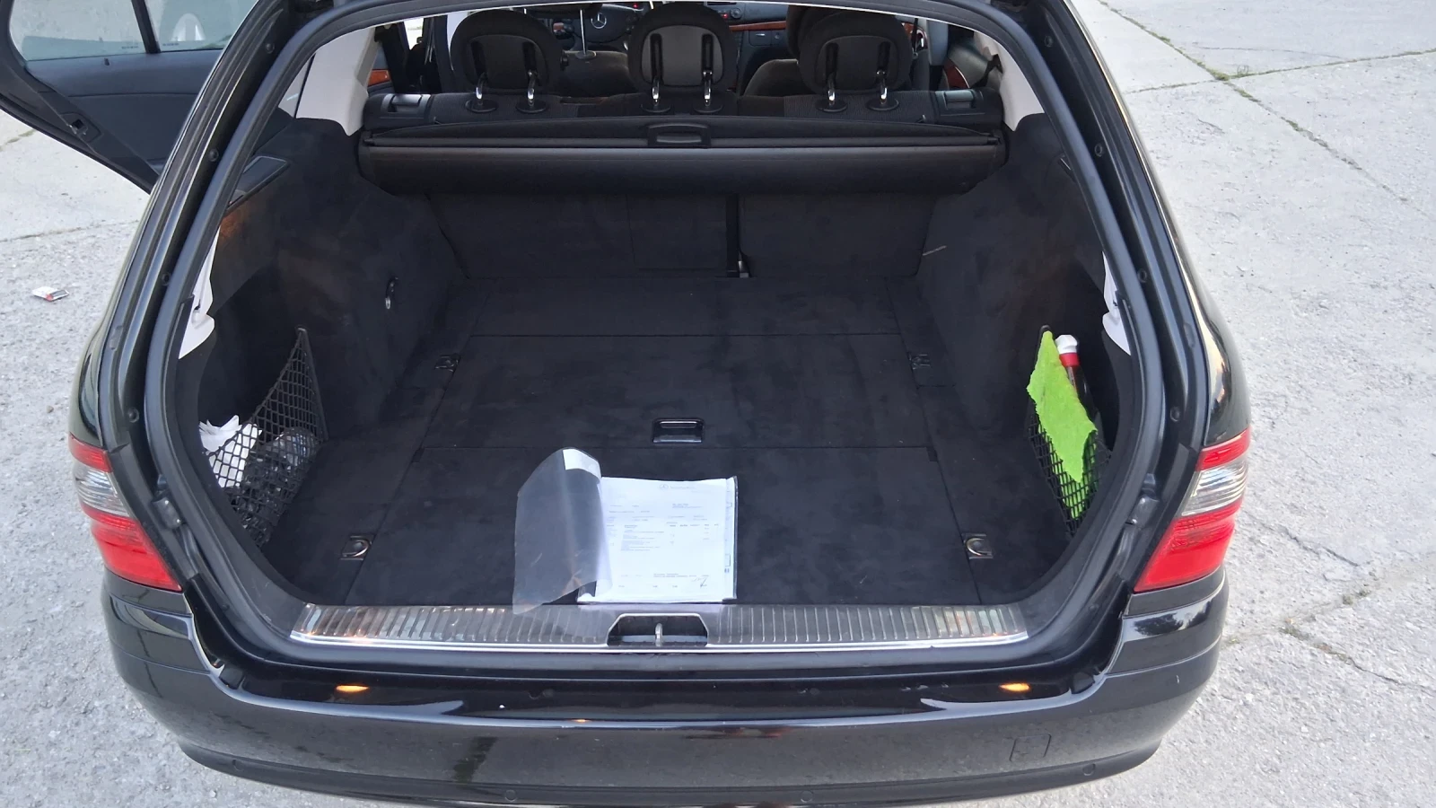 Mercedes-Benz E 200 Компресор , снимка 12 - Автомобили и джипове - 55189648