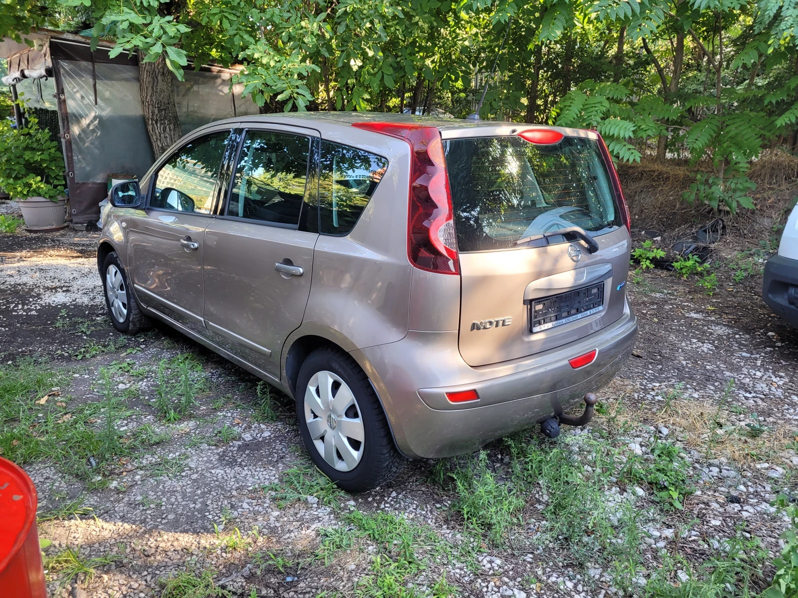 Nissan Note  1.4 i, снимка 4 - Автомобили и джипове - 55478497