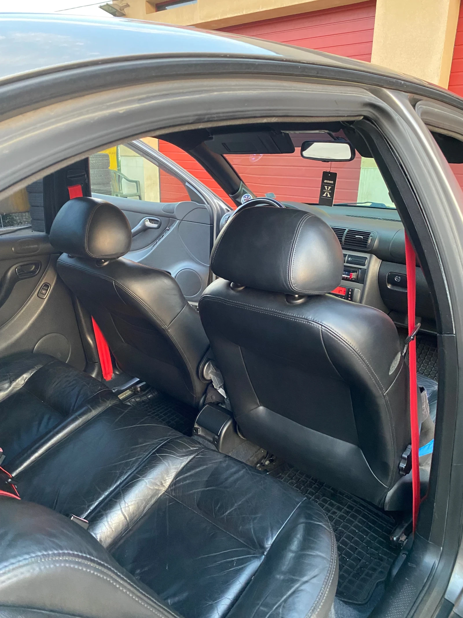 Seat Leon, снимка 15 - Автомобили и джипове - 55658190