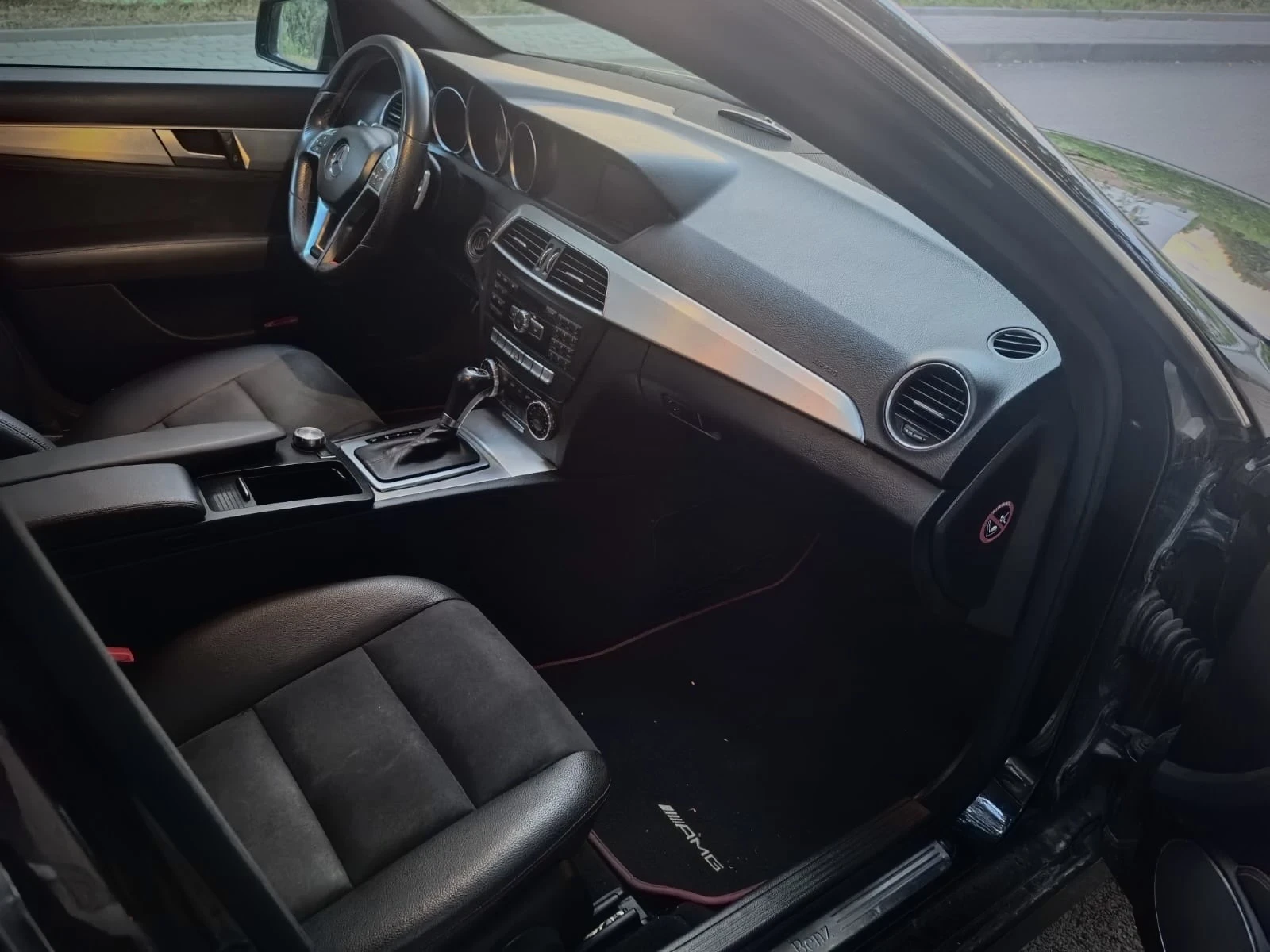Mercedes-Benz C 220 CDI, снимка 9 - Автомобили и джипове - 55780754