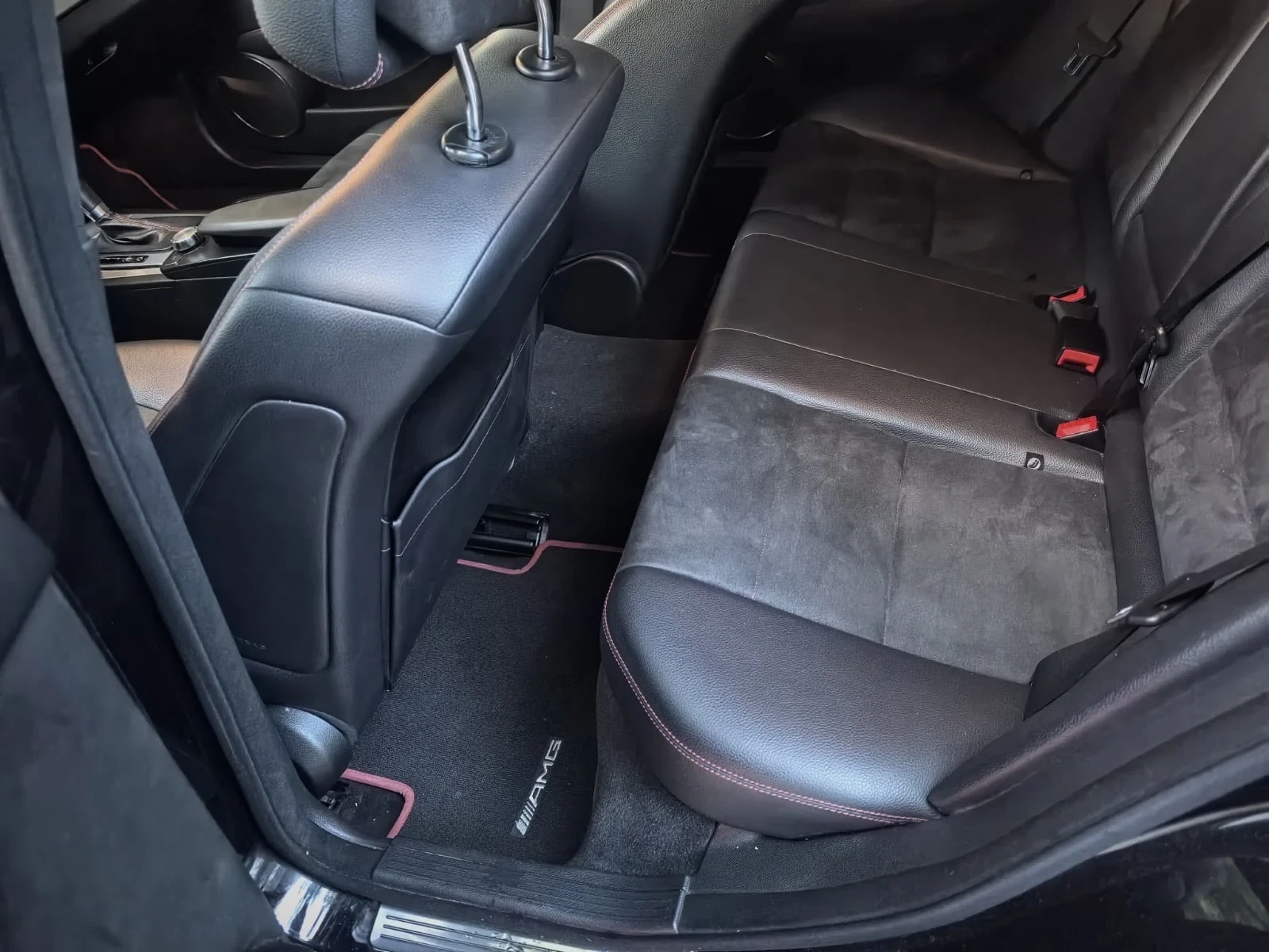 Mercedes-Benz C 220 CDI, снимка 12 - Автомобили и джипове - 55780754