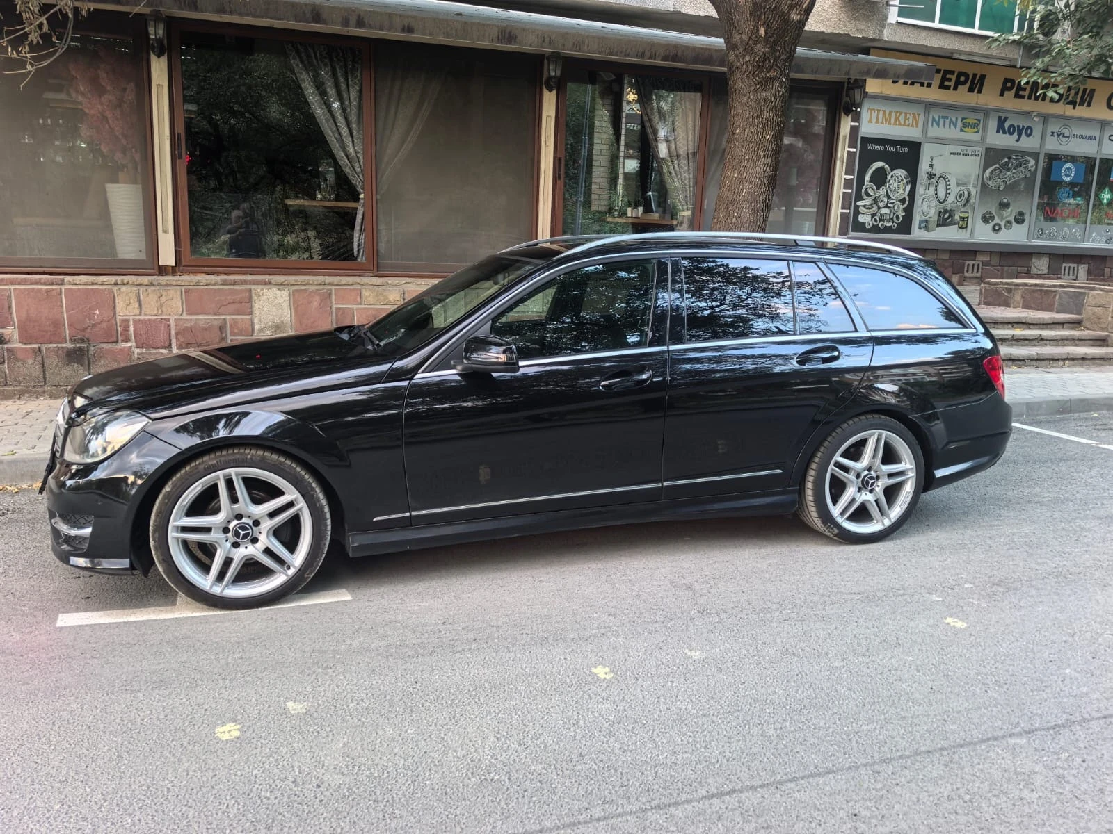 Mercedes-Benz C 220 CDI, снимка 5 - Автомобили и джипове - 55780754