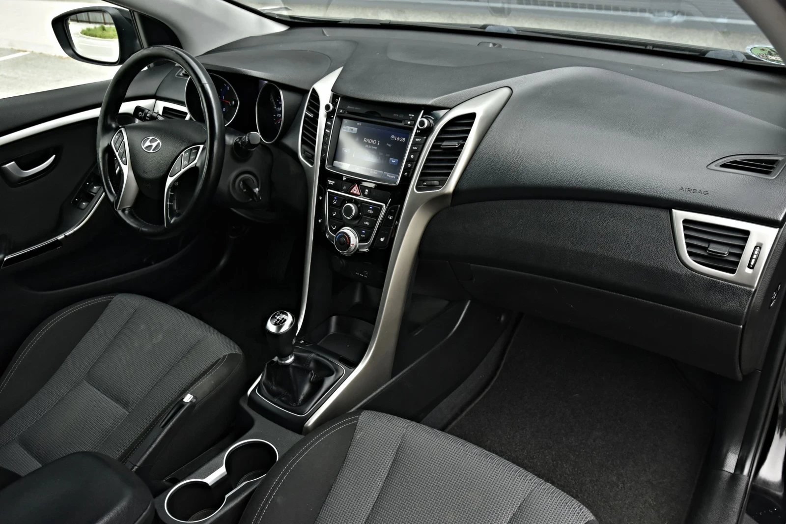 Hyundai I30 1.6 CRDI  | Mobile.bg � ����������� 9