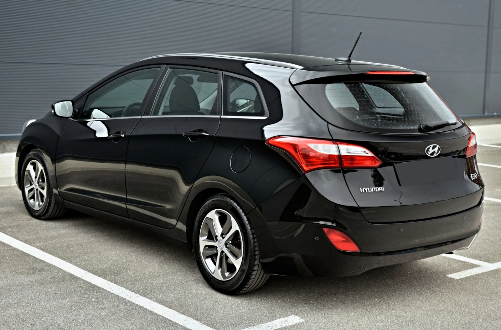 Hyundai I30 1.6 CRDI  | Mobile.bg � ����������� 6