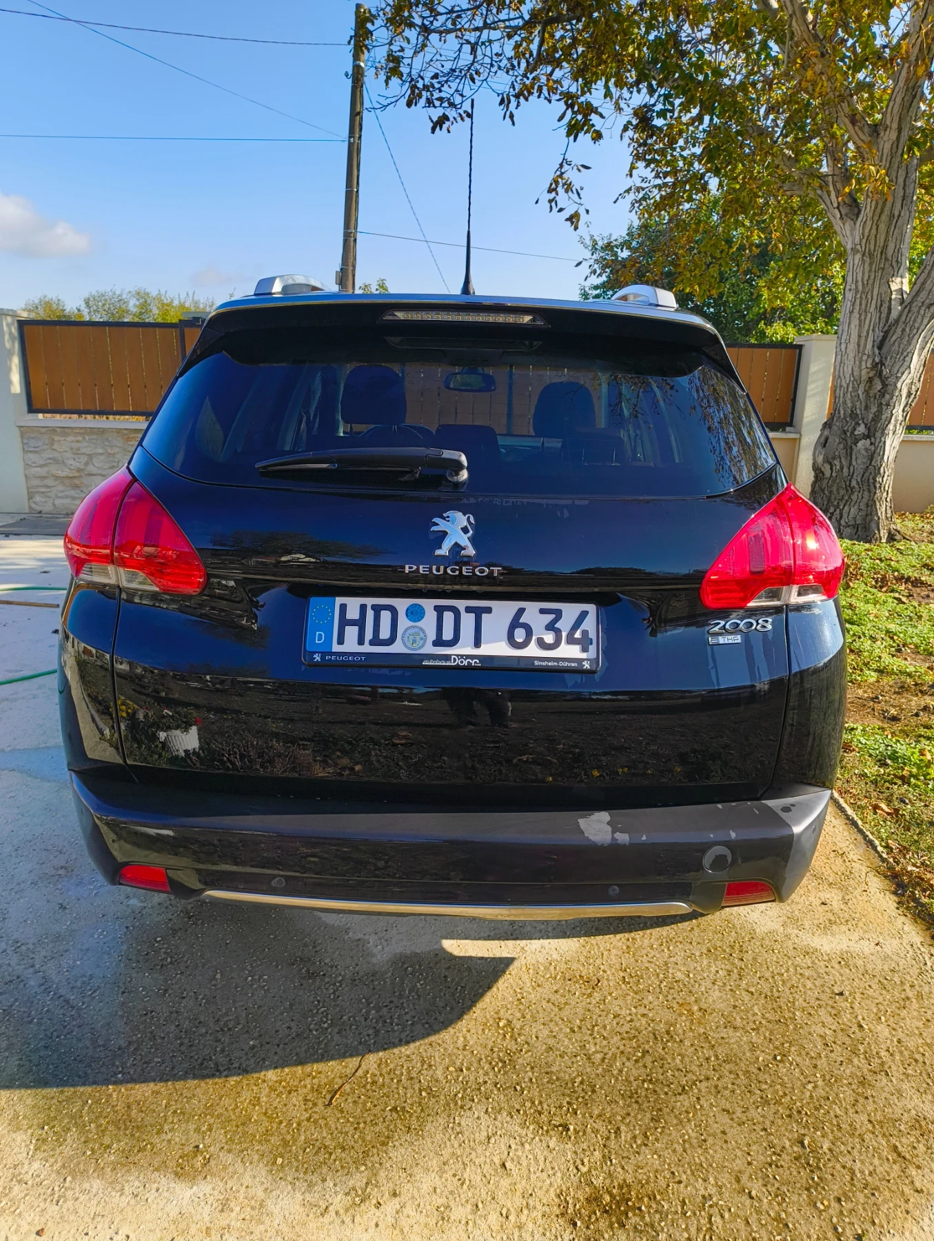 Peugeot 2008 1.2, снимка 2 - Автомобили и джипове - 56644826