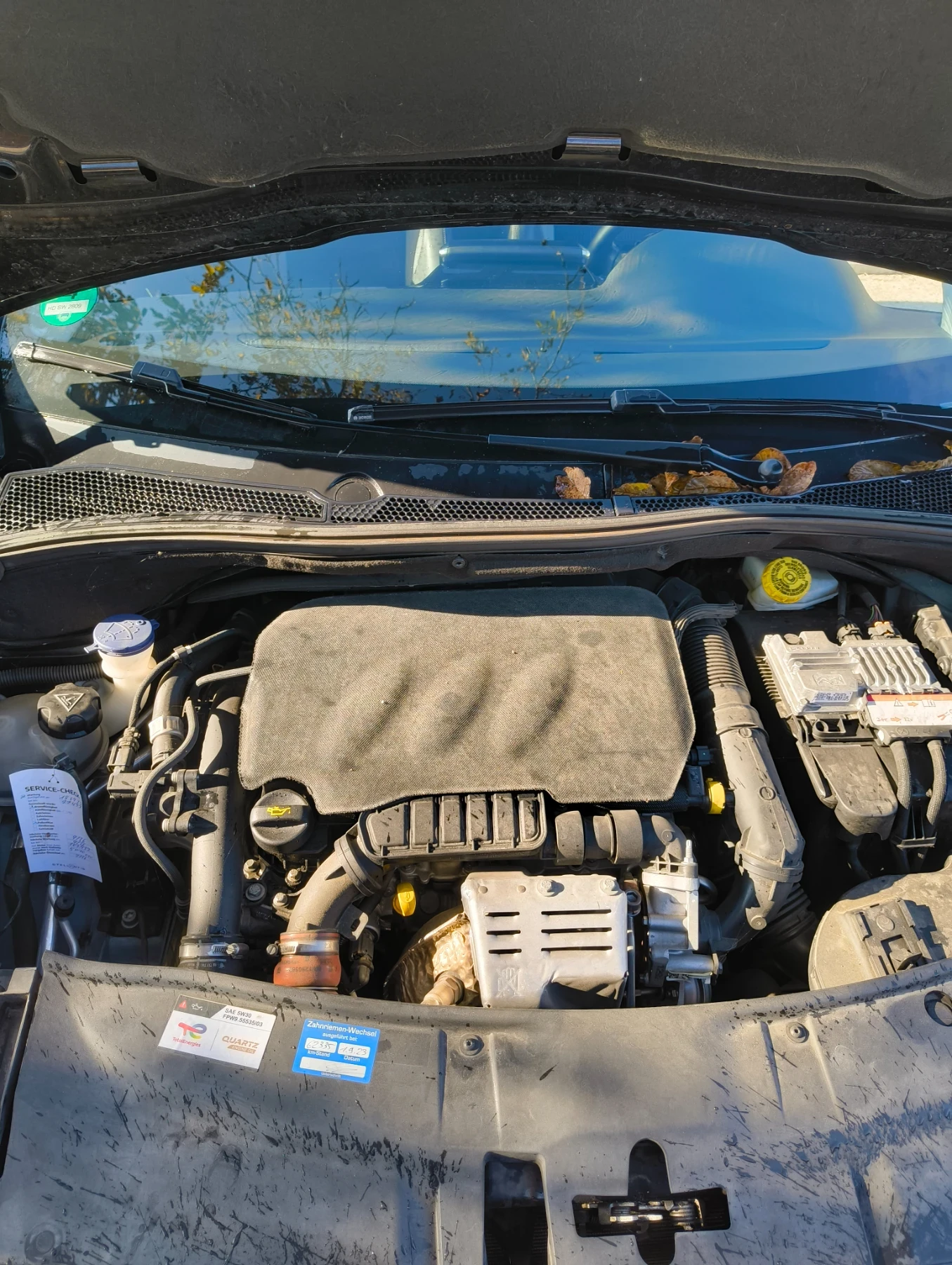 Peugeot 2008 1.2, снимка 9 - Автомобили и джипове - 56644826