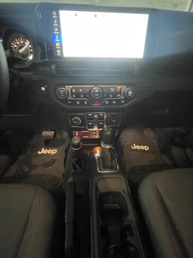 Jeep Wrangler RUBICON/Камера/подгрев волан/НОВ/ФУЛЛ!! - 94500 лв. / 48317.08 € - 11357805 17
