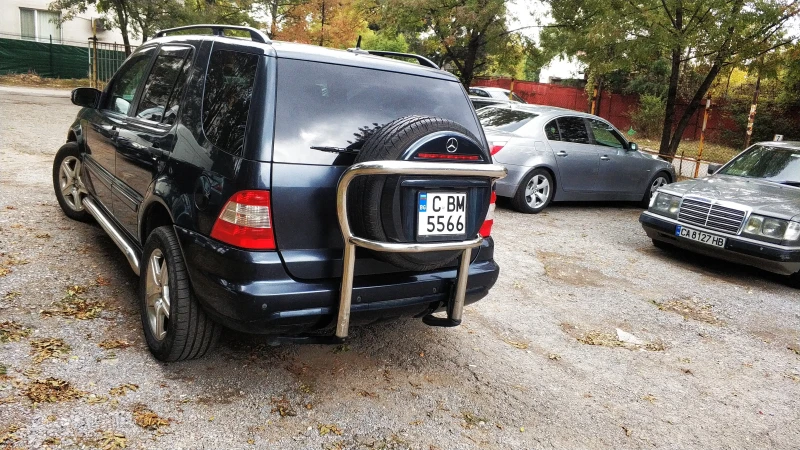 Mercedes-Benz ML 270, снимка 14 - Автомобили и джипове - 52110417