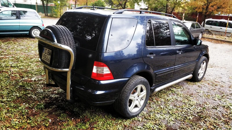 Mercedes-Benz ML 270, снимка 6 - Автомобили и джипове - 52110417