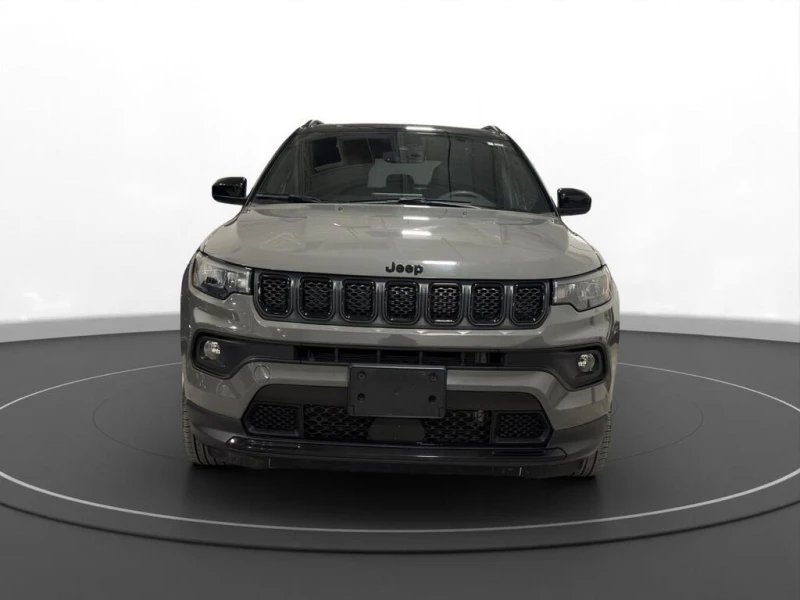 Jeep Compass * Altitude 4x4 * CARFAX * БЕЗ ПЪРВОНАЧАЛНА ВНОСКА, снимка 2 - Автомобили и джипове - 52959927