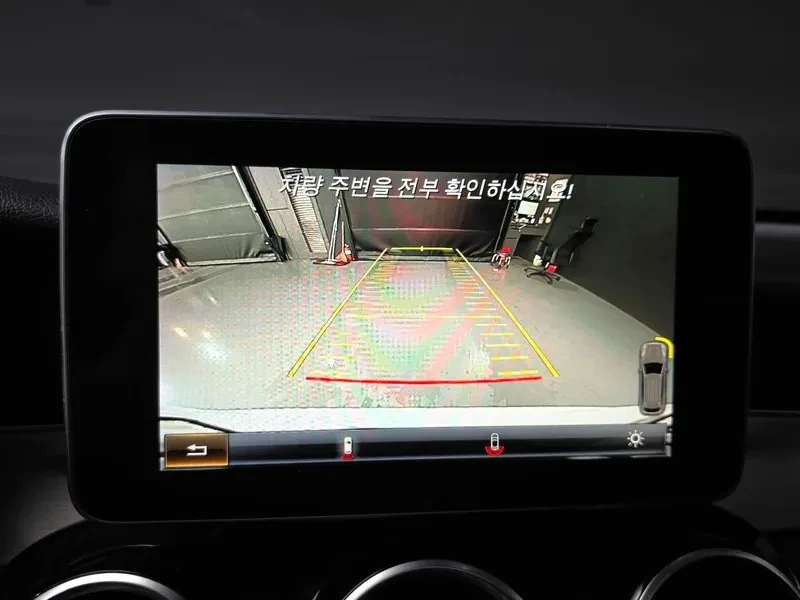 Mercedes-Benz GLC 220 4MATIC - САМО 30% АВАНС, снимка 15 - Автомобили и джипове - 56005620