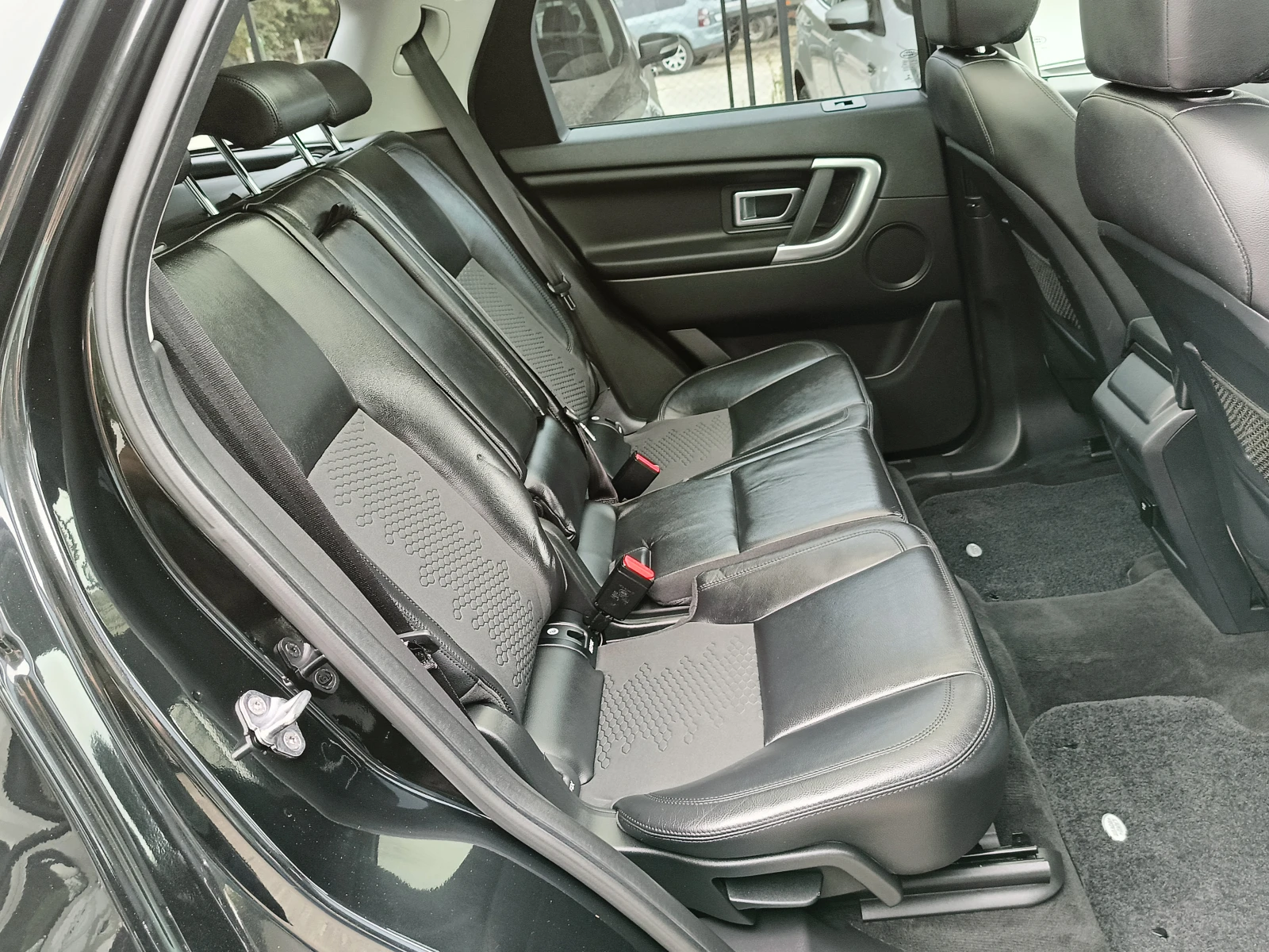 Land Rover Discovery Sport 2.0D* * 44 | Mobile.bg   13