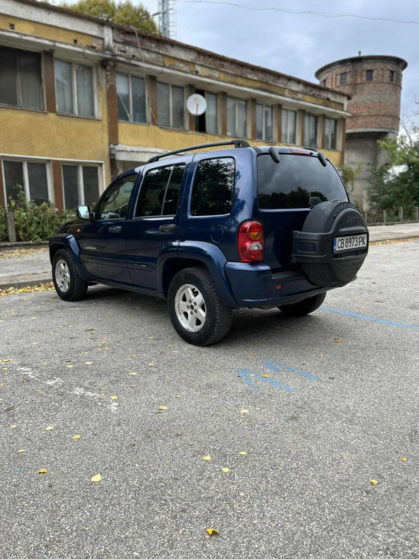 Jeep Cherokee 2.8 дизел автомат 2005 г - изображение 3