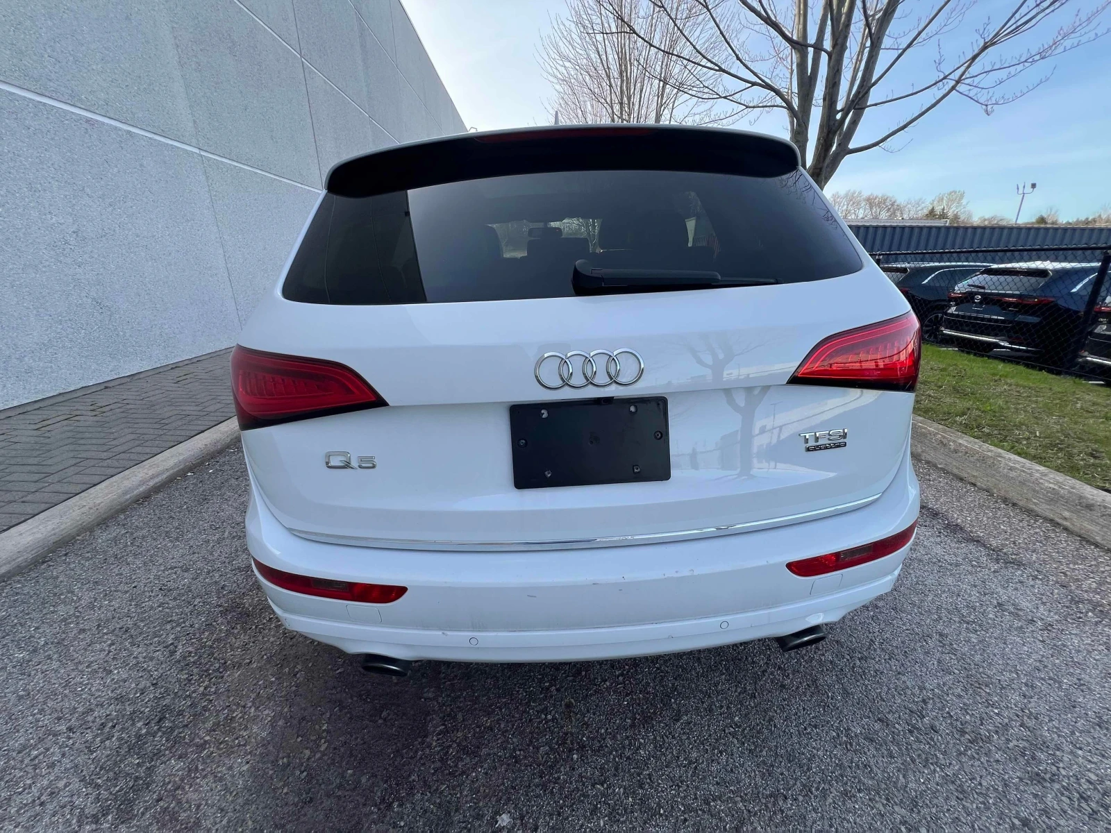 Audi Q5 2.0T PROGRESSIV * ПОДГРЕВИ * ПАНОРАМА * KEYLESS * , снимка 5 - Автомобили и джипове - 54336346