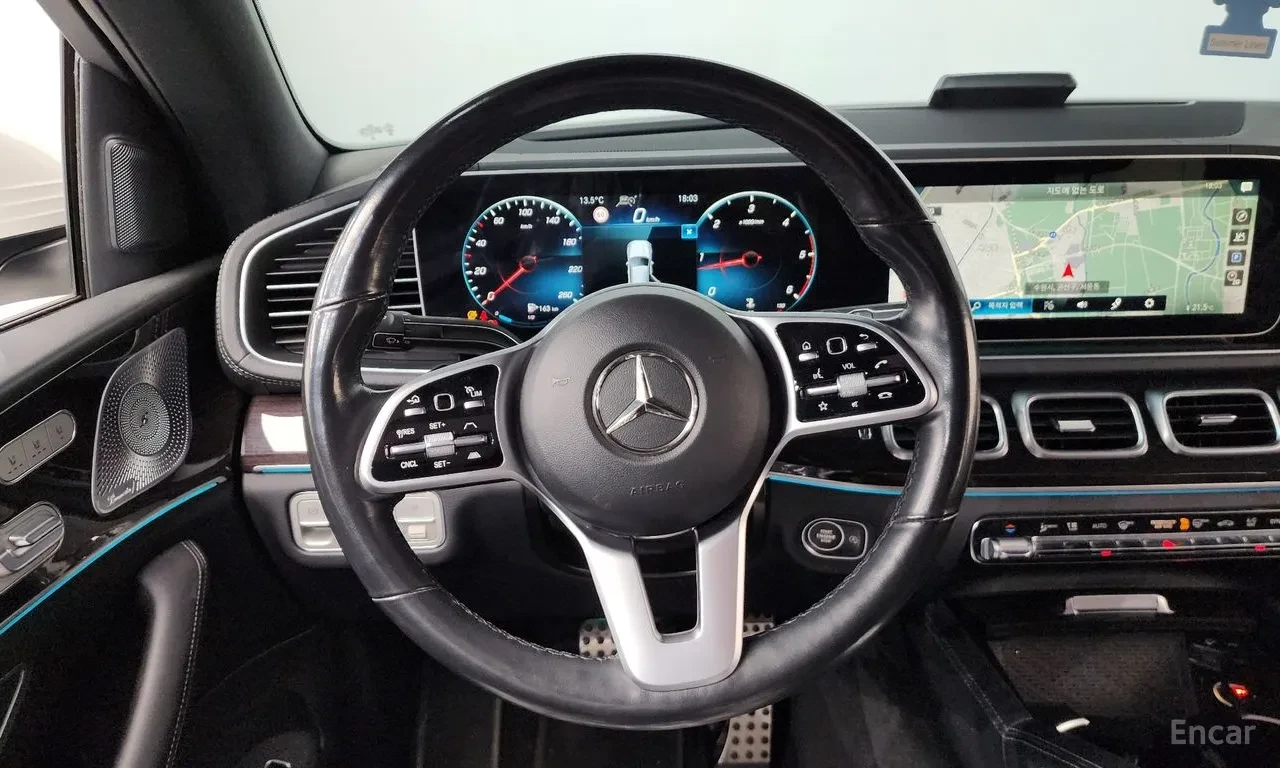 Mercedes-Benz GLE 400 d* Coupe* burmester* multibeam led* Parking As, снимка 6 - Автомобили и джипове - 54729806