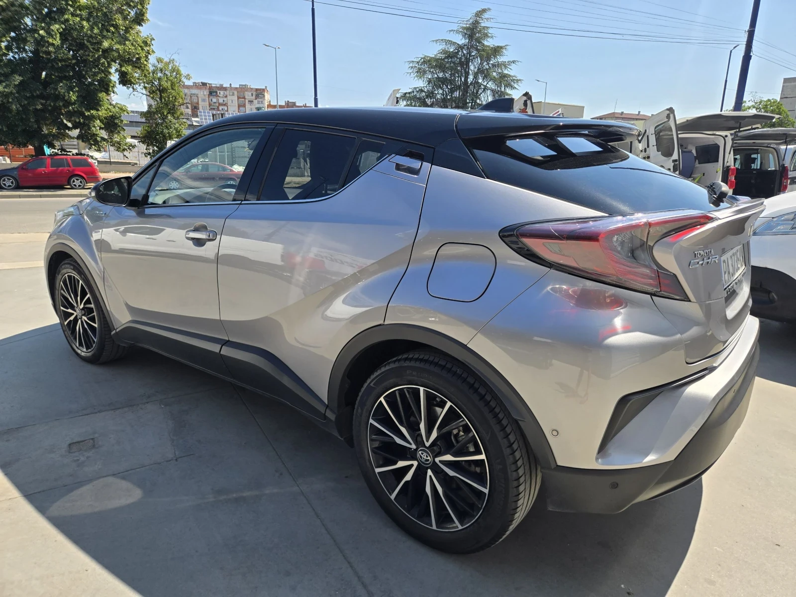 Toyota C-HR 1.8 хибрид, снимка 6 - Автомобили и джипове - 55184744