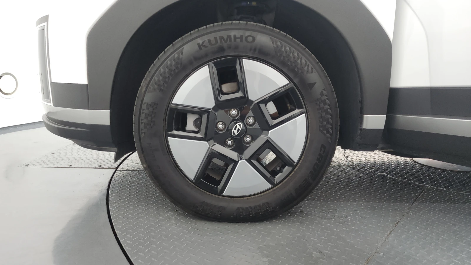 Hyundai Santa fe 1.6 HEV Prestige* BLIND SPOT* ЛЮК* КРАЙНА ЦЕНА, снимка 5 - Автомобили и джипове - 55323808
