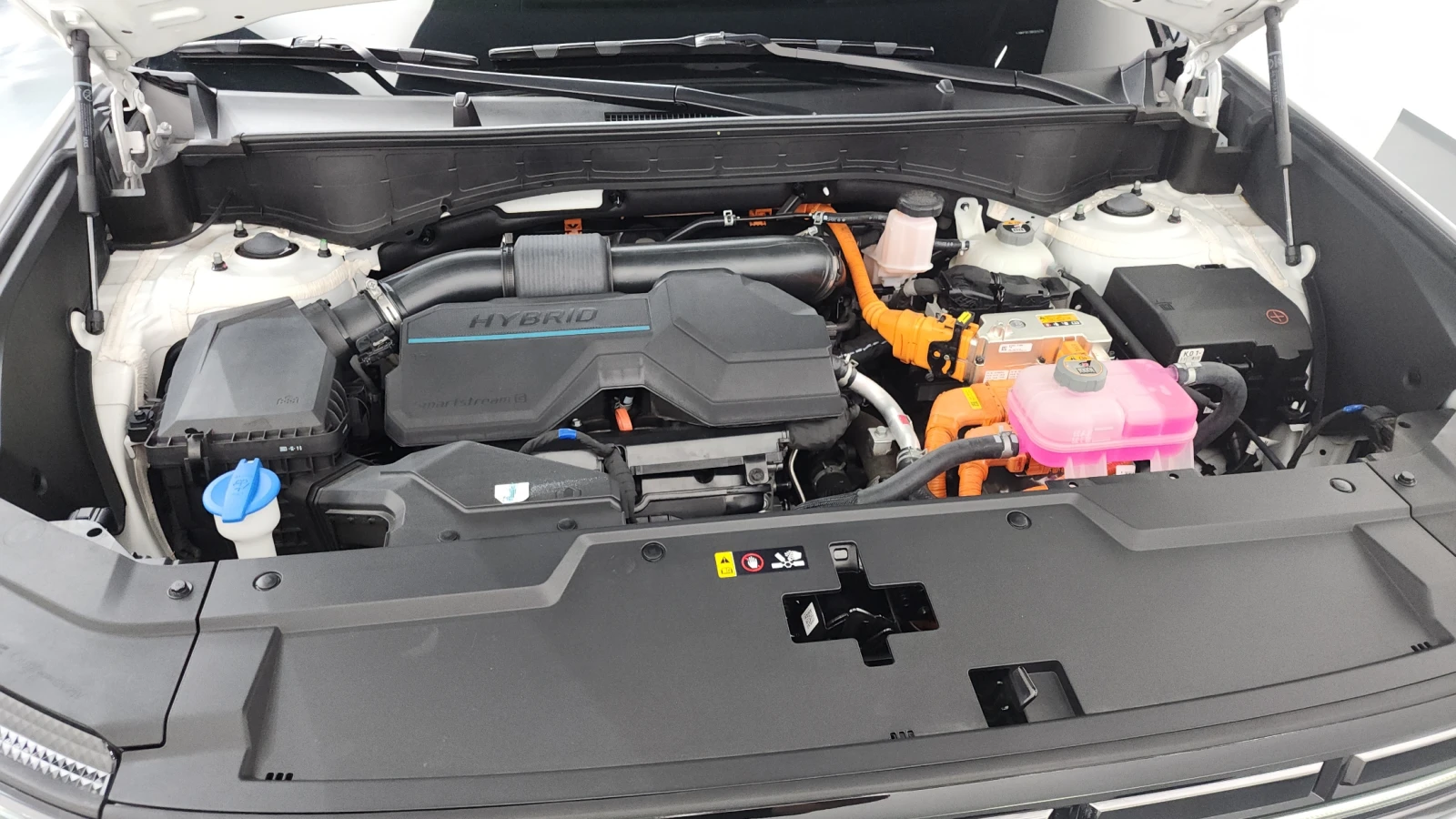 Hyundai Santa fe 1.6 HEV Prestige* BLIND SPOT* ЛЮК* КРАЙНА ЦЕНА, снимка 6 - Автомобили и джипове - 55323808