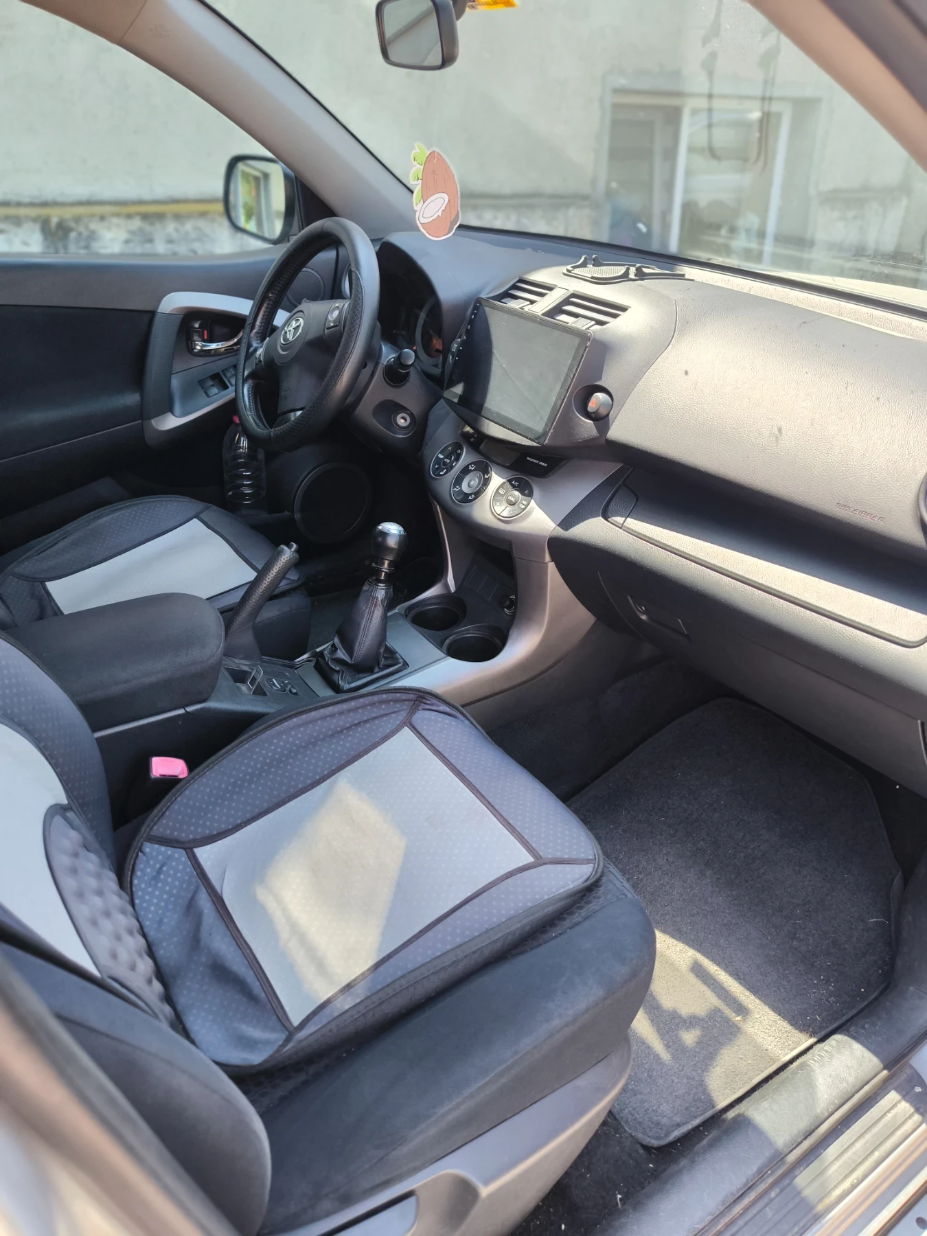 Toyota Rav4, снимка 6 - Автомобили и джипове - 55387153