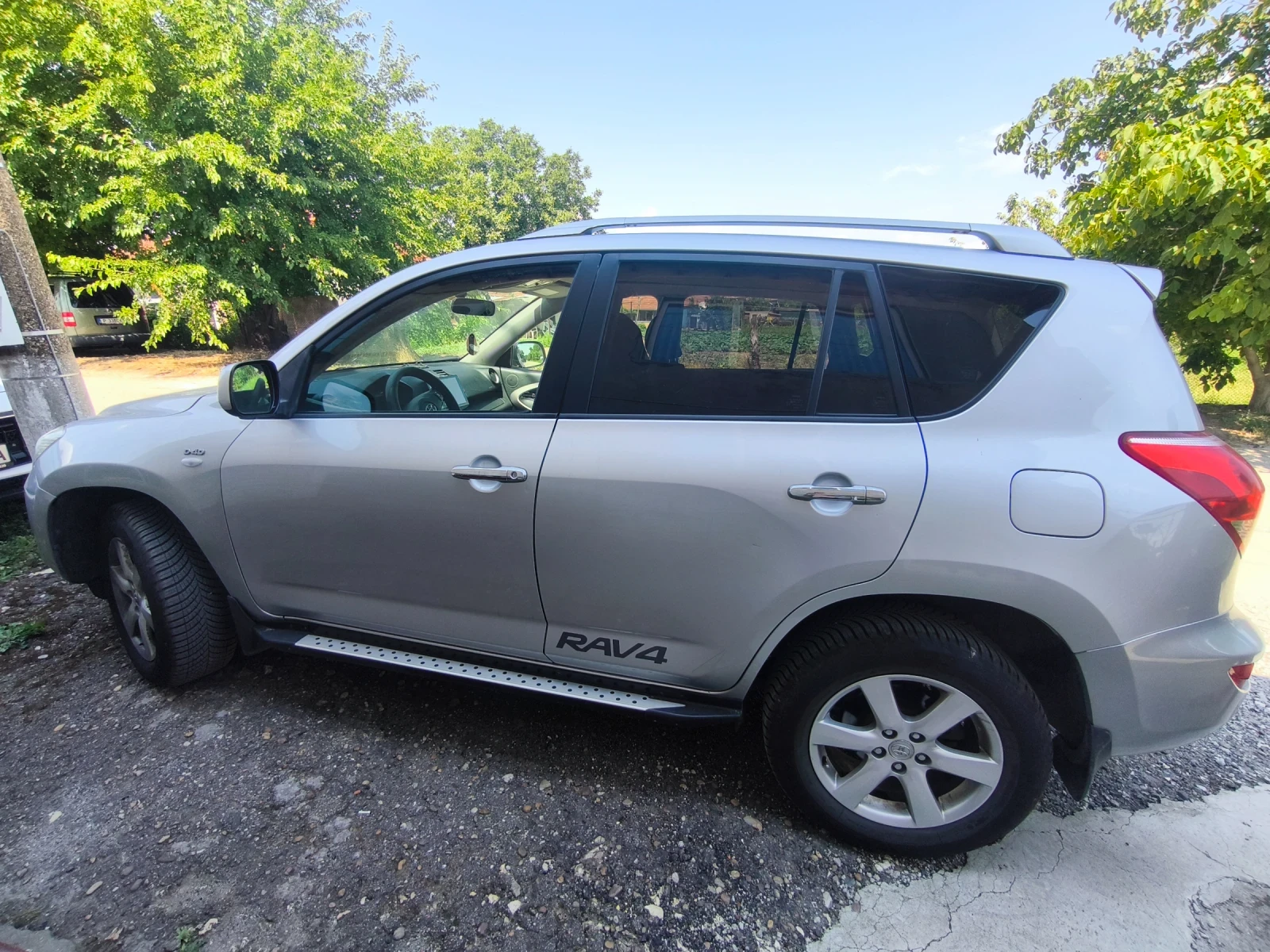 Toyota Rav4, снимка 2 - Автомобили и джипове - 55387153
