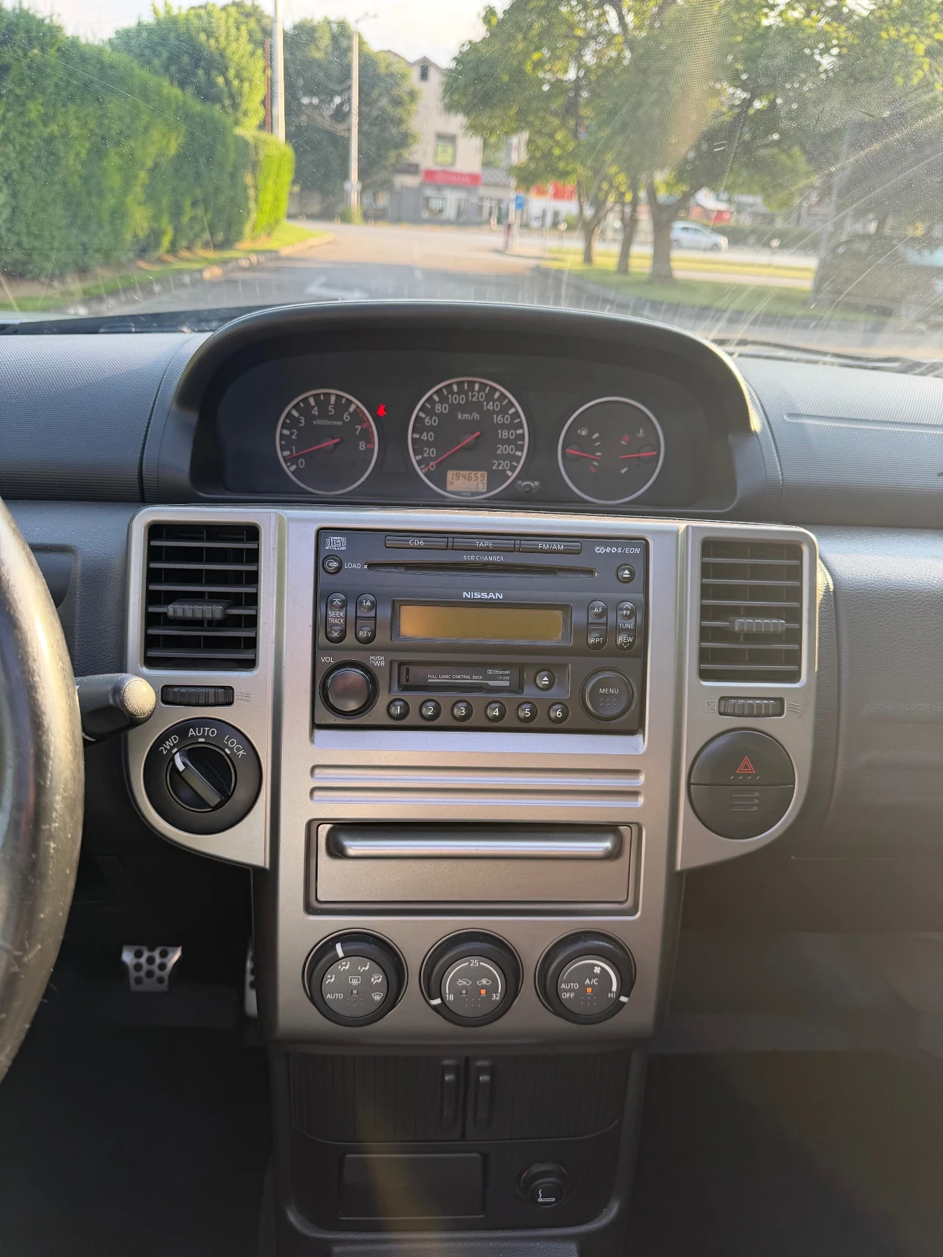 Nissan X-trail Бензин+ Газ- 4Х4, снимка 17 - Автомобили и джипове - 55435575