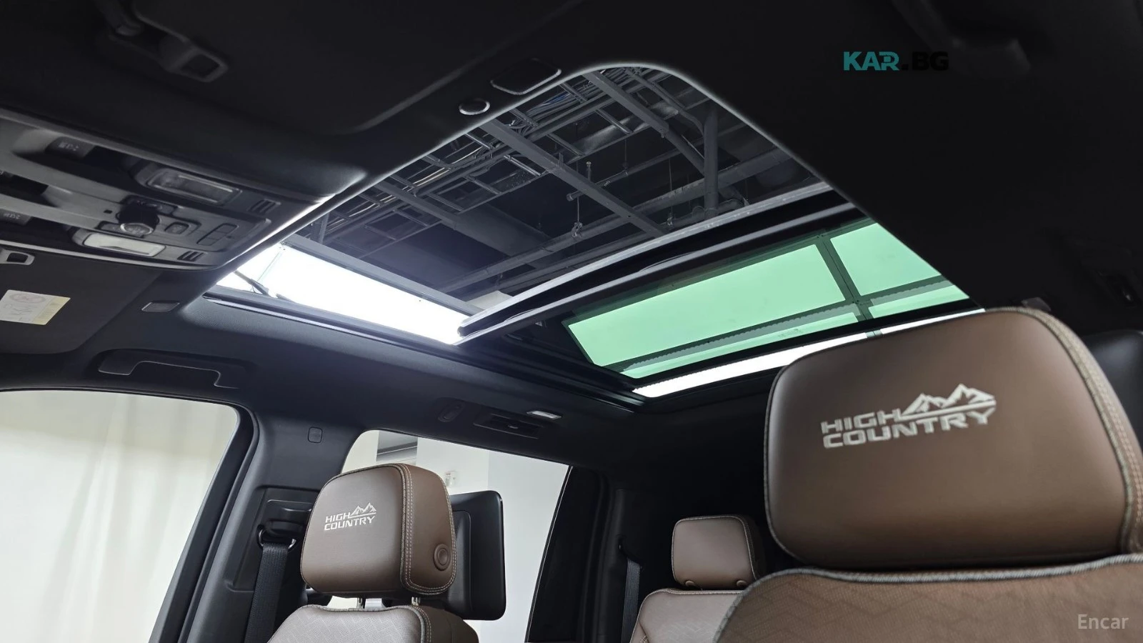 Chevrolet Suburban 6.2* ПОДГРЕВ* ОБДУХВАНЕ* 360* ПАНО* TV* FULL* BOSE, снимка 14 - Автомобили и джипове - 56073865