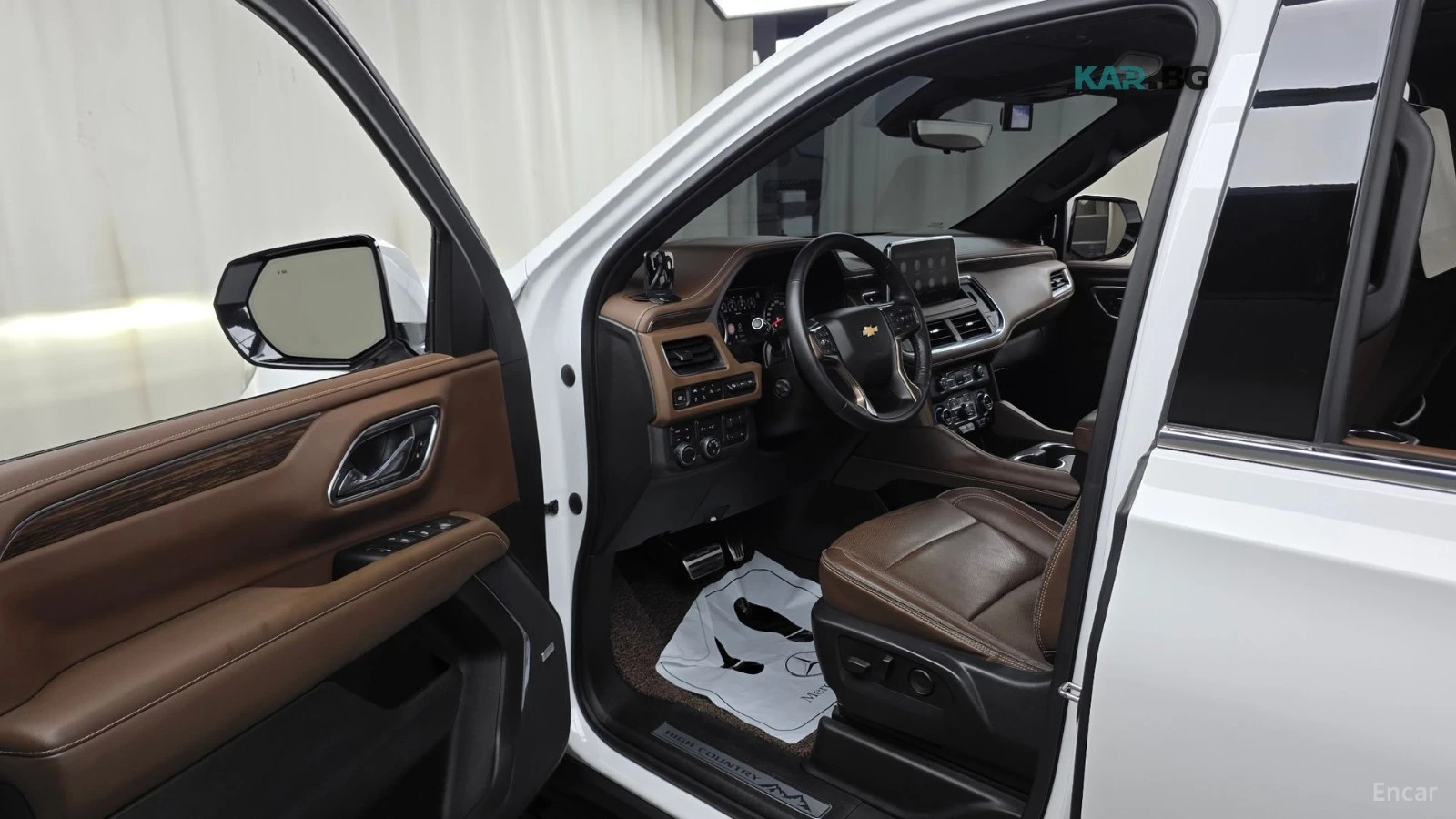 Chevrolet Suburban 6.2* ПОДГРЕВ* ОБДУХВАНЕ* 360* ПАНО* TV* FULL* BOSE, снимка 8 - Автомобили и джипове - 56073865
