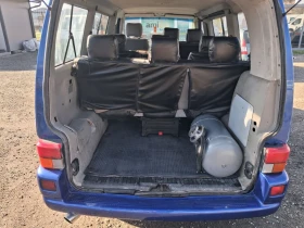 VW Transporter Caravelle, 2.5 бензин-газ, 9 местен. , снимка 9
