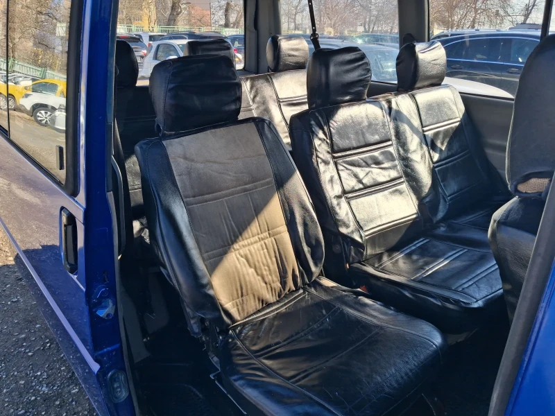 VW Transporter Caravelle, 2.5 бензин-газ, 9 местен. , снимка 12 - Бусове и автобуси - 53108414