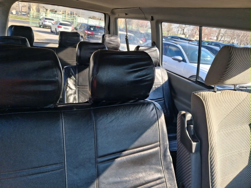 VW Transporter Caravelle, 2.5 бензин-газ, 9 местен. , снимка 14 - Бусове и автобуси - 53108414