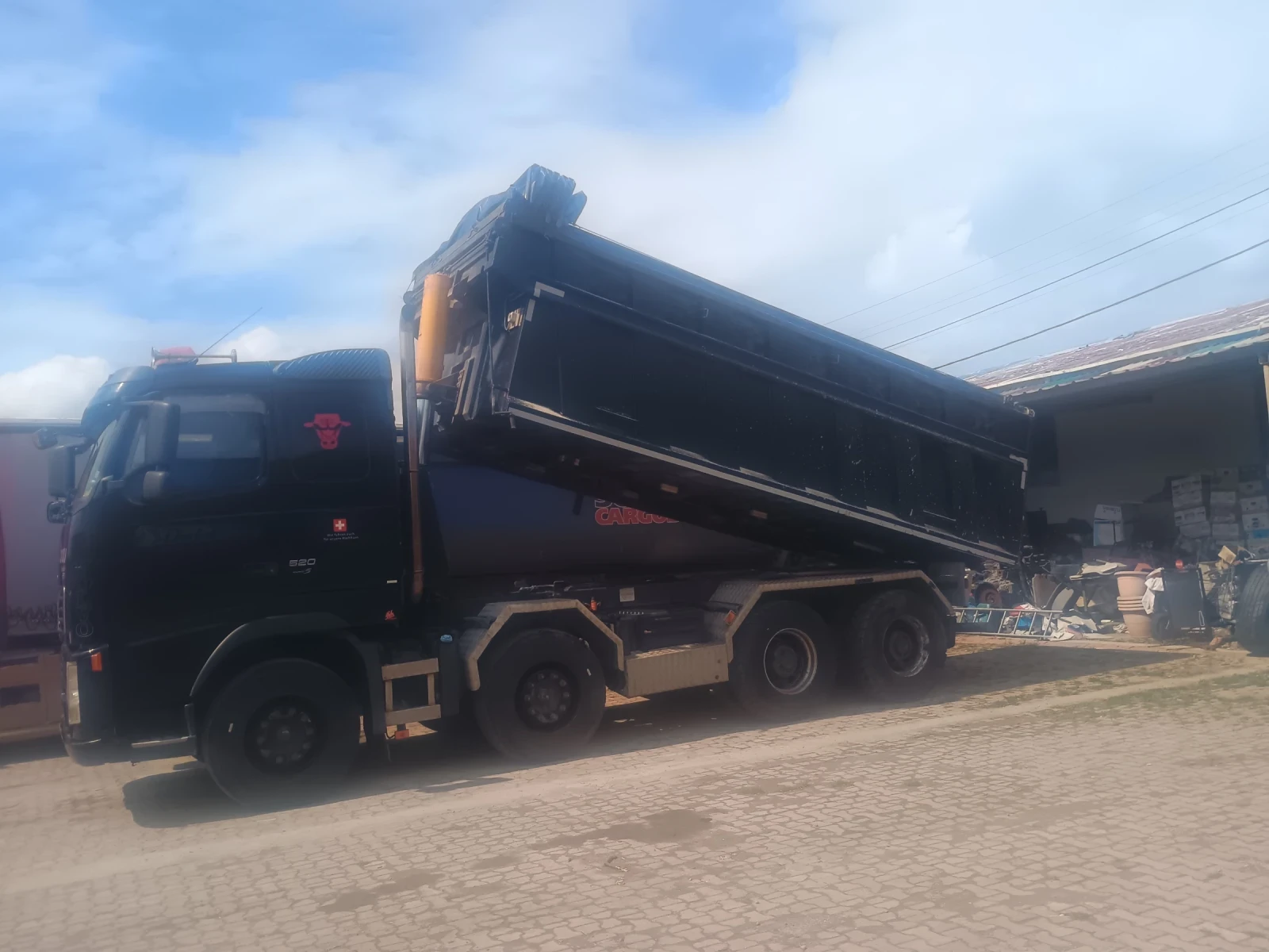 Volvo Fh 13 самосвал - изображение 10