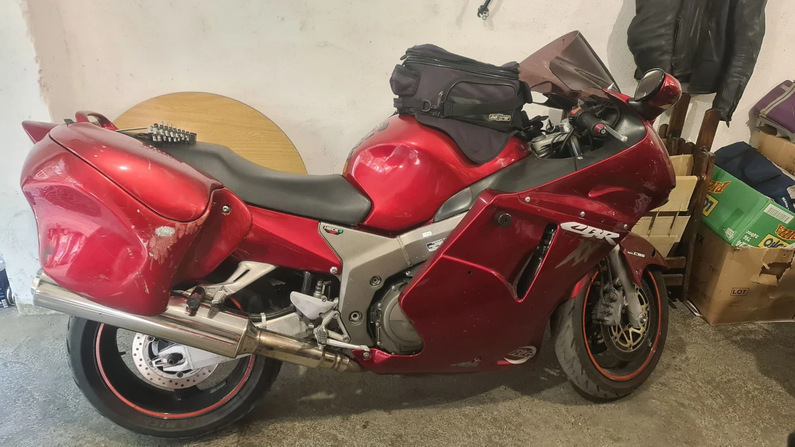 Honda Cbr 1100 XX Blackbird - изображение 8