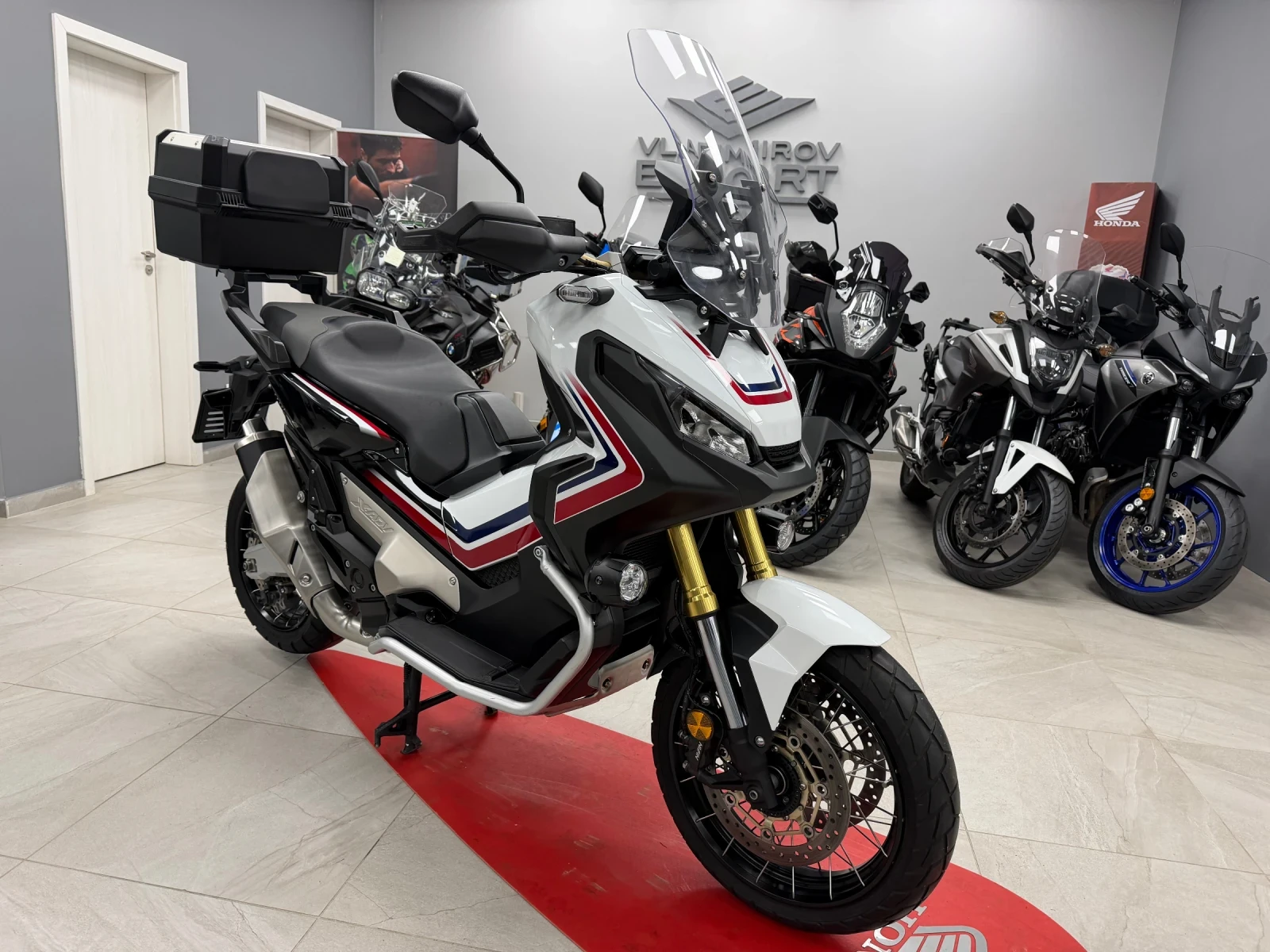 Honda X-ADV 750 HRC 2018 7500km!!!
