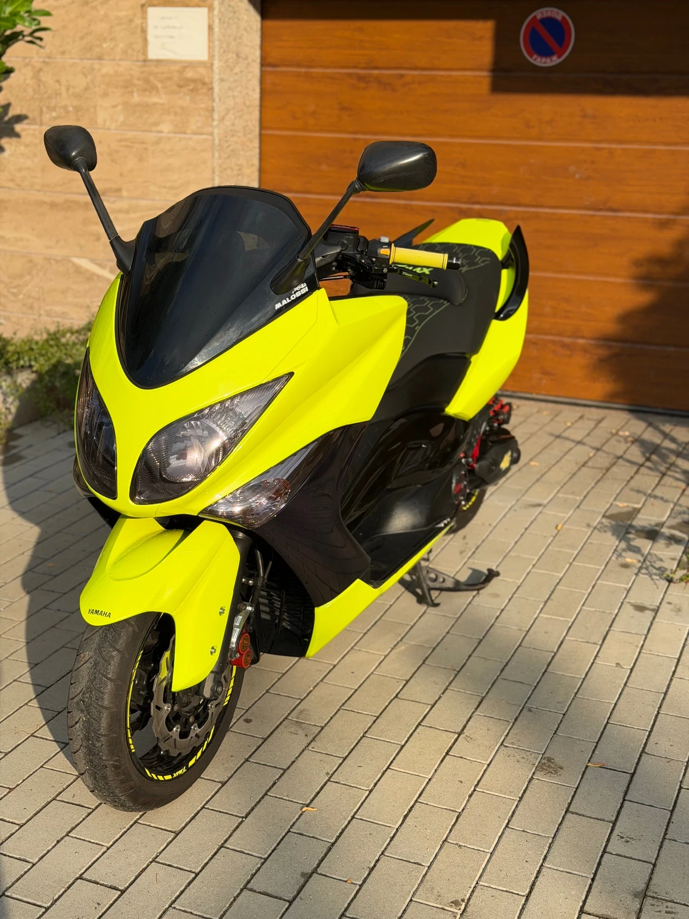 Yamaha T-max MALOSSI!COMPLETE GPR!BATLAX SC2!, снимка 3 - Мотоциклети и мототехника - 55791268