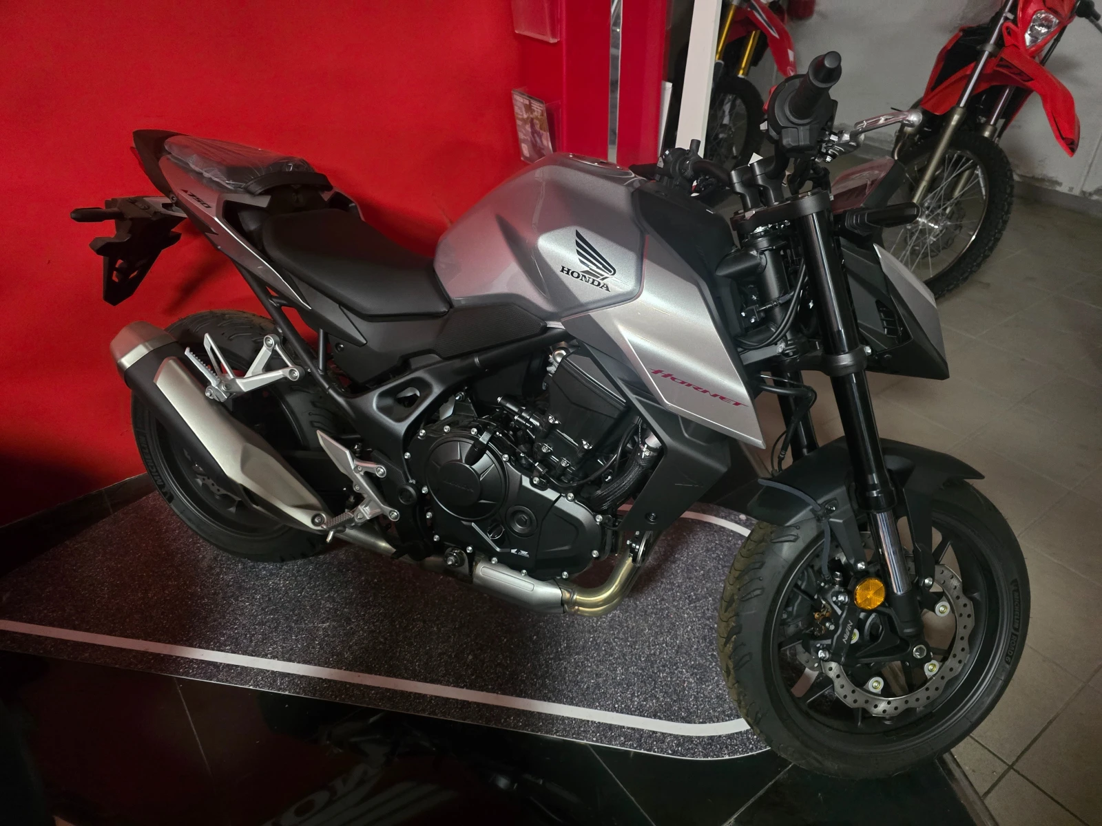 Honda Cb 750 Hornet, снимка 2 - Мотоциклети и мототехника - 56351103