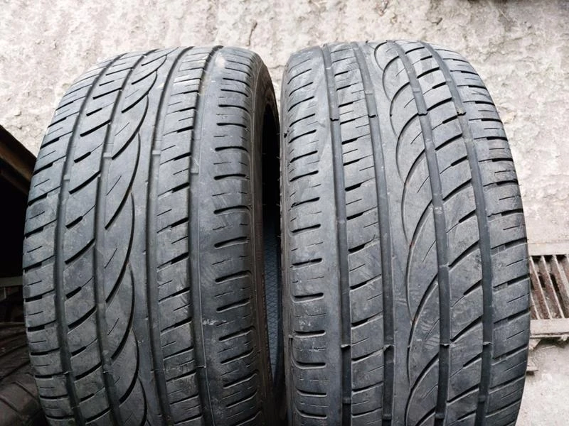 Гуми Летни 275/45R20, снимка 1 - Гуми и джанти - 36664055