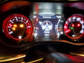 Dodge Challenger 3.6L 6 Rear-wheel drive, снимка 10