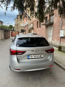 Toyota Avensis Touring Sports, снимка 12