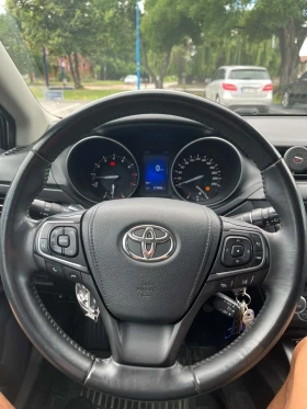 Toyota Avensis Touring Sports, снимка 7
