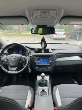 Toyota Avensis Touring Sports, снимка 9
