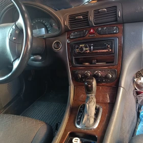 Mercedes-Benz C 200 Compresor , снимка 7