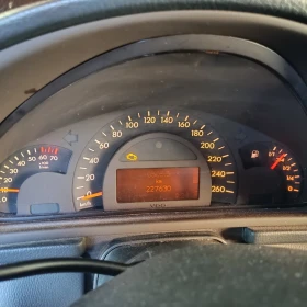 Mercedes-Benz C 200 Compresor , снимка 10