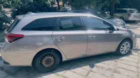 Toyota Auris, снимка 2