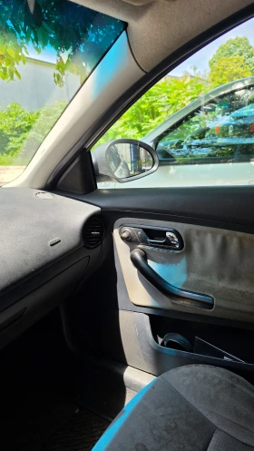 Seat Ibiza 1.2бензин