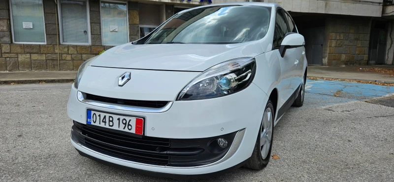 Renault Scenic 1, 5DCi-110кс* 2012г* 7 МЕСТНА* ЕВРО5* НАВИ* НОВ В, снимка 1 - Автомобили и джипове - 39025003