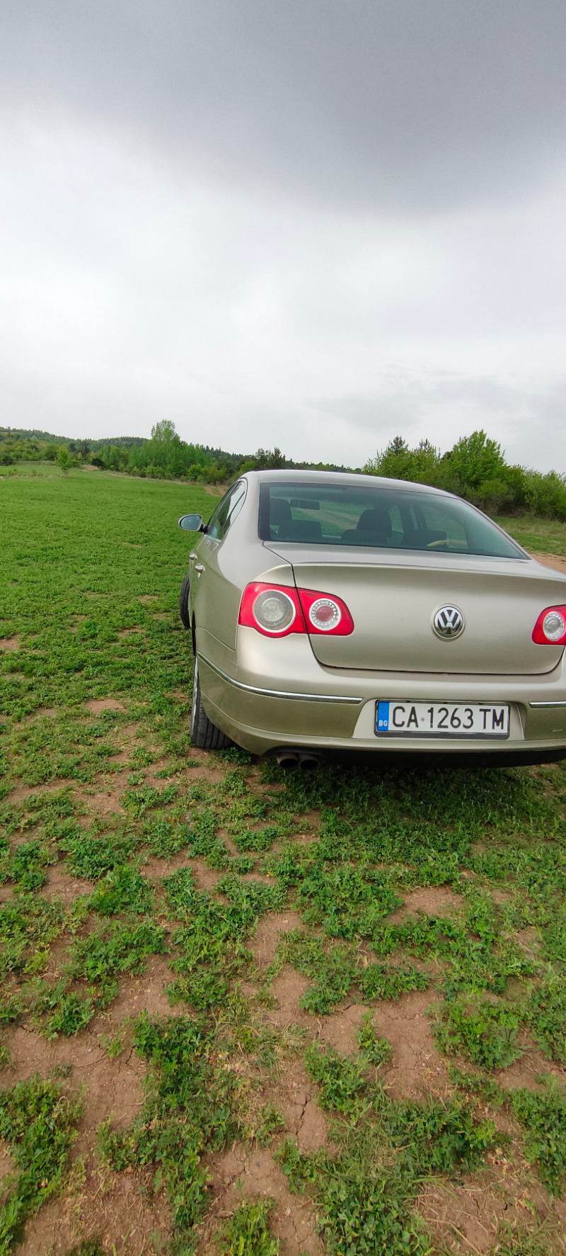 VW Passat 2.0fsi, снимка 5 - Автомобили и джипове - 45886497