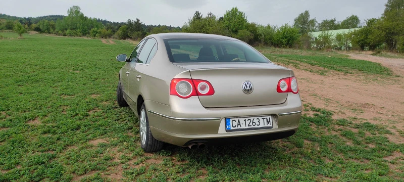 VW Passat 2.0fsi, снимка 3 - Автомобили и джипове - 47194454