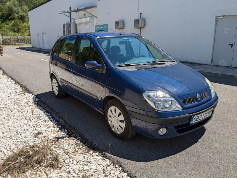 Renault Scenic 1.6i 16v, снимка 5 - Автомобили и джипове - 46755185